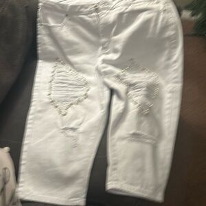 Plus size White capris with beading